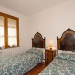 La Sassetta مزرعة للإقامة *